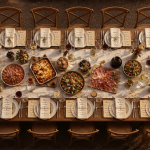 repas pour 30 personnes grande table dressée